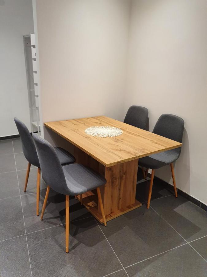 Smarte Dachgeschosswohnung Mit 2 Terrassen Direkt Am Hauptbahnhof Viyana Dış mekan fotoğraf